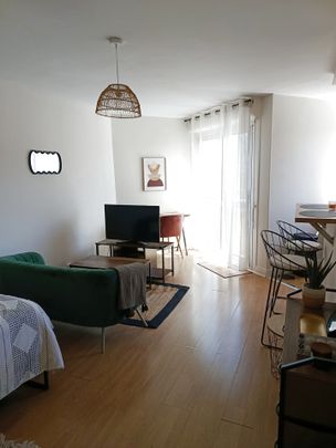 Location Appartement 1 pièce 26m² ORLEANS 45000 - Photo 1