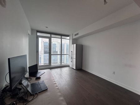 For Lease - 199 Slater Street Unit# 1815, Ottawa Centre, Ontario - Photo 2