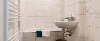 Großzügig geschnittene Wohnung im Herzen von Bonn-Tannenbusch – frisch saniert und bald bezugsbereit - Photo 1