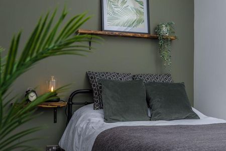 1 bedroom in a house share to rent - Photo 4