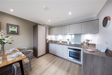 2 bedroom apartment to rent - Photo 4