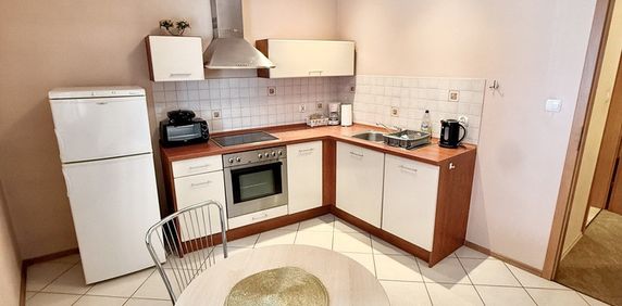 WYNAJEM 1 pok+osobna kuchnia, balkon Stare Miasto - Zdjęcie 2