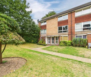 2 bedroom maisonette to rent - Photo 6