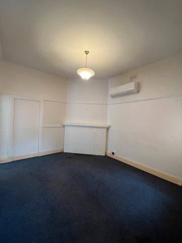 One Bedroom Unit - Photo 3