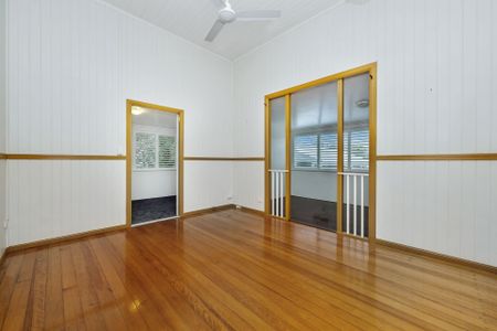 53 Stagpole Street, West End. - Photo 2