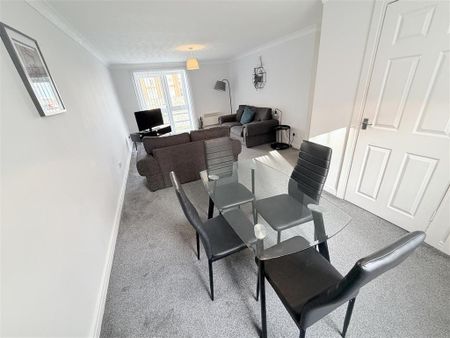 2 bedroom apartment to rent - Photo 2