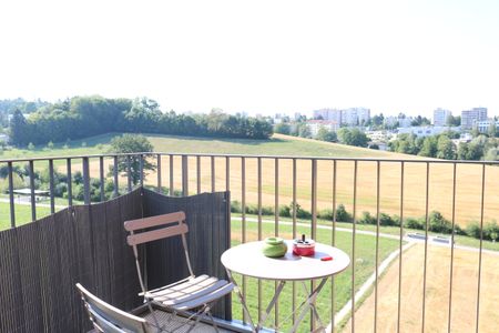 2 ½ PIECES - Dernier étage! - Photo 3