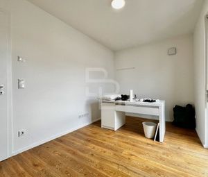 Neuwertige 3-Zimmer-Wohnung mit Loggia! - Foto 3