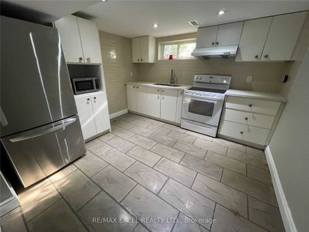 Detached Home For Lease | E8112032 - Photo 3