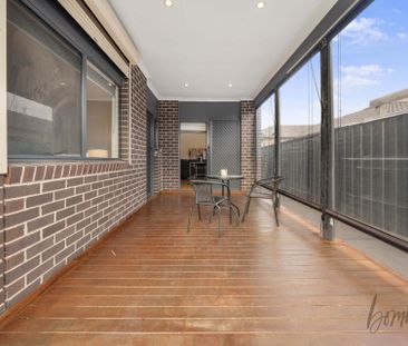 Spacious Family Home for Lease in Prime Craigieburn Location - Photo 3