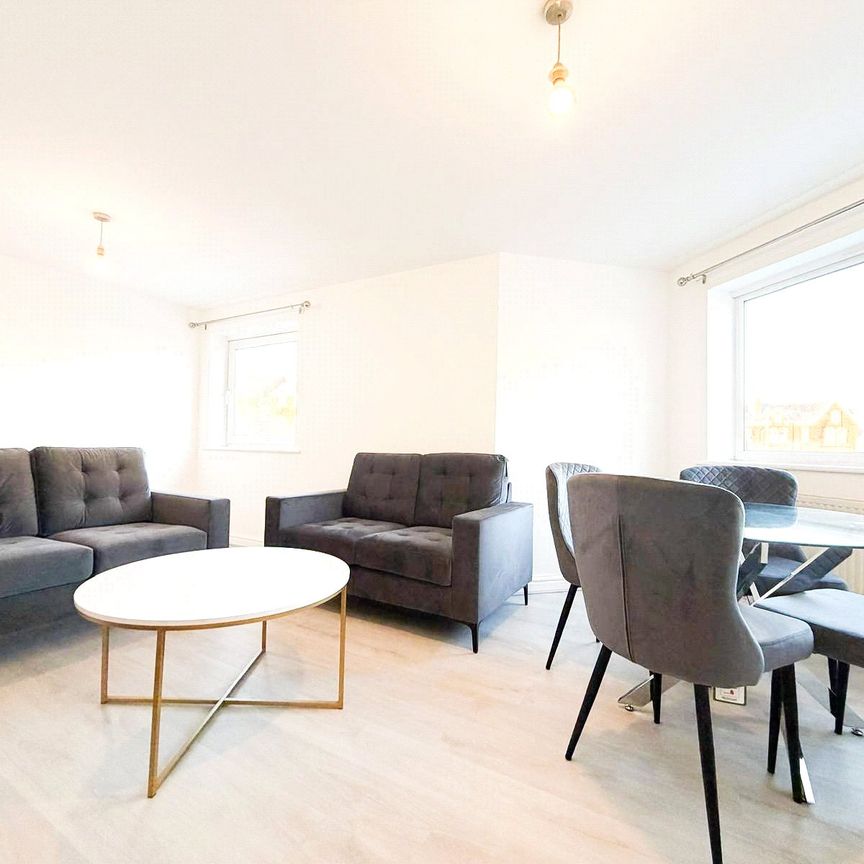 Whiteoak Road, Fallowfield, Manchester, M14 6WT - Photo 1