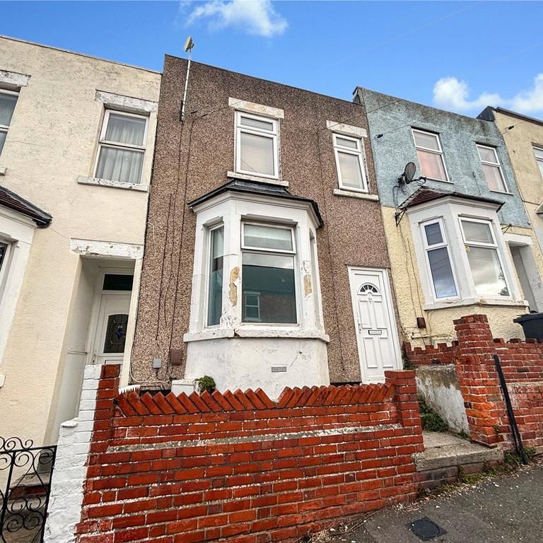 2 bedroom terraced house to rent - Photo 1