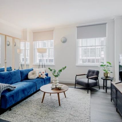1 Bed Apartment - Photo 1