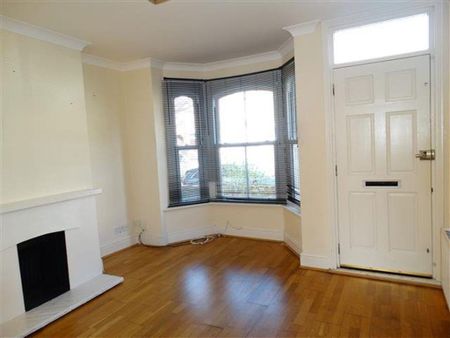 2 bedroom terraced house to rent - Photo 2