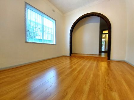 332 Victoria Road, Marrickville NSW 2204 - House For Rent | Domain - Photo 3