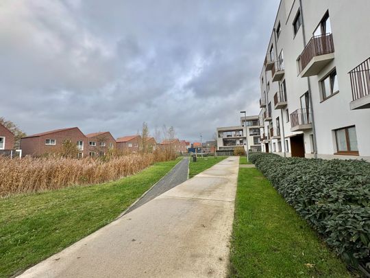 Eén-slpk appartement met staanplaats en berging - Photo 1