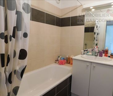 Location Appartement 2 pièces 47m² AUCH 32000 - Photo 5