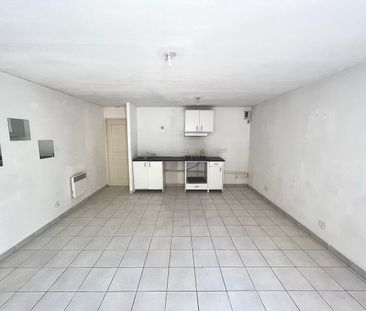 Location Appartement 2 pièces 46m² - Photo 2