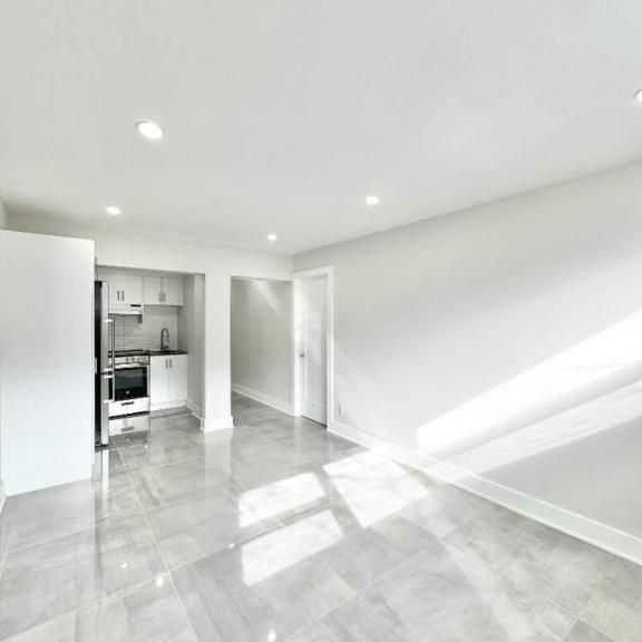 1 CH - 1 SDB - Montréal - $1,400 /mo - Photo 1
