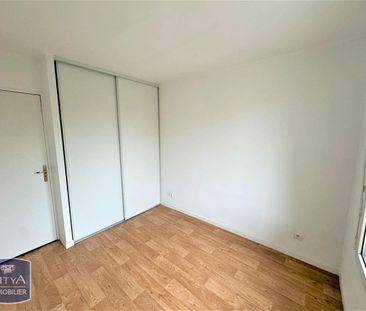 Location Appartement 3 pièces 55m² LILLE 59000 - Photo 4