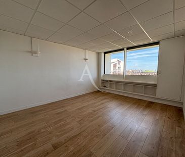 Location Appartement 4 pièces 94m² ANGERS 49100 - Photo 6