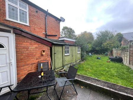 4 bedroom house to rent - Photo 5