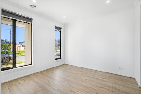 Spacious 4-Bedroom Home in Donnybrook - Photo 3