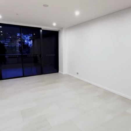3 Finch Dr, Sydney - Photo 3
