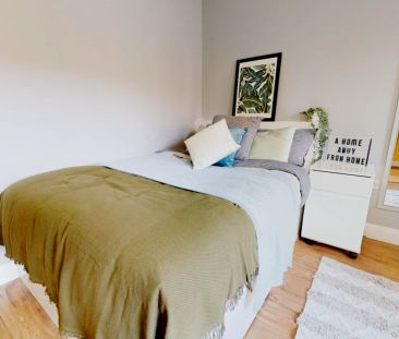 Platinum Studio - Photo 2