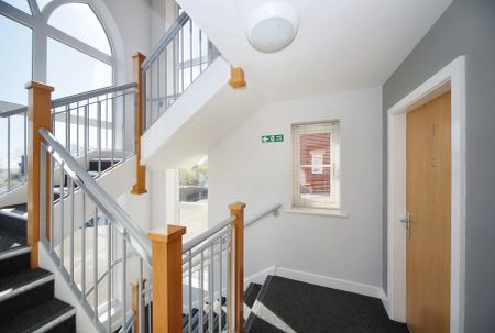 Hoade Street, Hindley, WN2 - Photo 2
