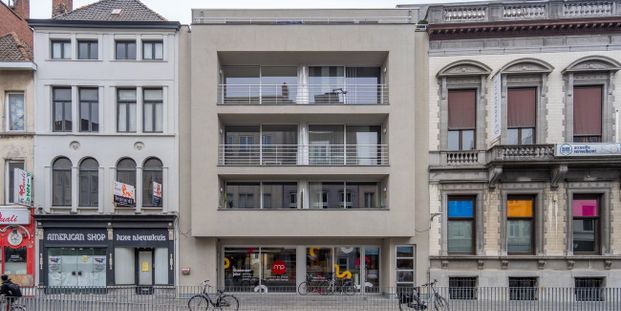 Appartement te huur in Kortrijk voor € 735 met 2 slaapkamers - Foto 1