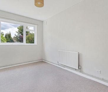 1 Bed Flat, Ian Court, SE23 - Photo 6