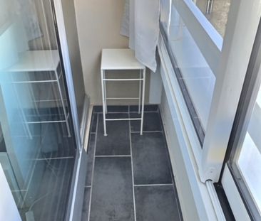 Beau studio meublé- 14.65 m²- VUE DEGAGEE - Photo 3