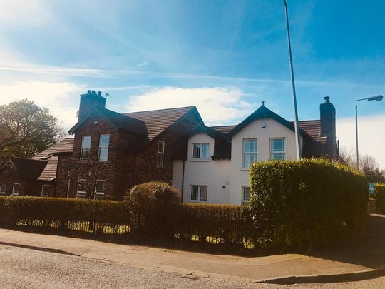 Glenarriff Apartments, 4 Glenarriff Park, Jordanstown, BT37 0RT - Photo 1