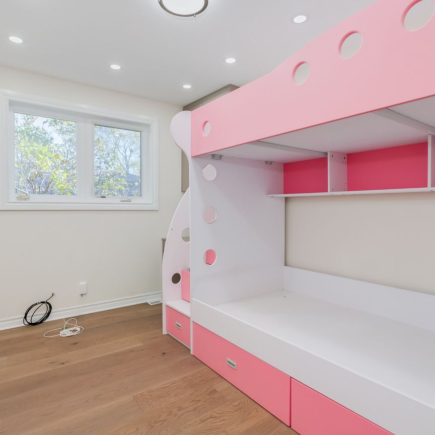 For Lease - 188 Upper Canada Drive Unit# Main Floor, Toronto, Ontario - Photo 1