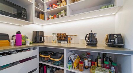 School Zones and - Photo 4