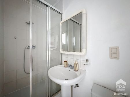 Gemeubileerd appartement met mezzanine te huur in Elsene - Photo 5