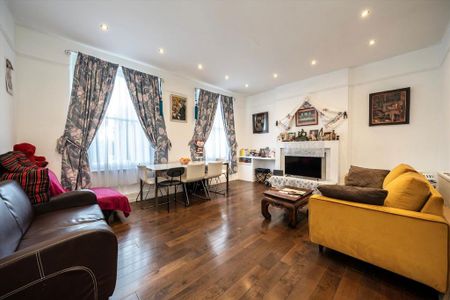 3 bedroom flat to rent - Photo 5