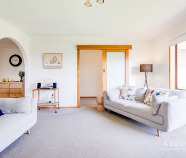 Views & Beauty (Check out my 3D Tour) - Photo 2