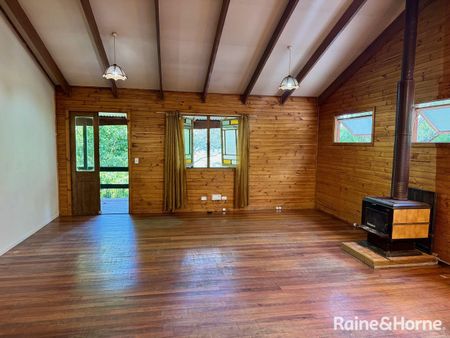 Timber Cottage on the edge of Geneva - Photo 5