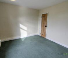 2 BEDROOM House - Semi-Detached - Photo 5