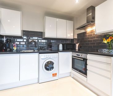 2 Bed Flat, Atlantic Mansions, SO14 - Photo 4