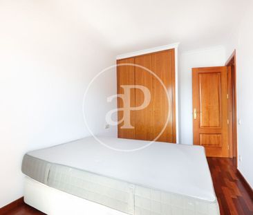 Duplex apartment for rent in Sant Cugat del Vallès - Photo 2