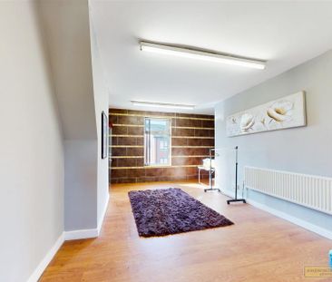 New Wellington Street, Blackburn - Photo 4