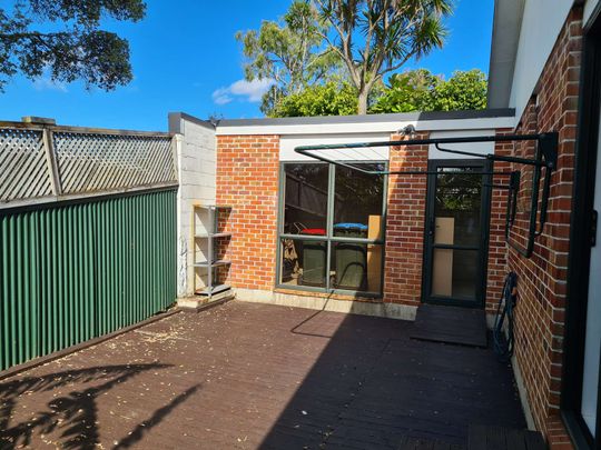 St Heliers Three Bedroom Home - Photo 1