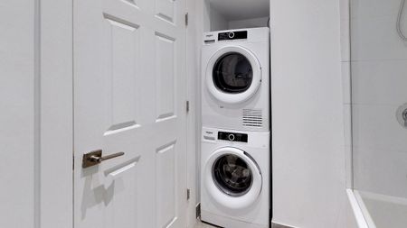 For Lease - 69 Gloucester Street, Toronto, Ontario - Photo 4