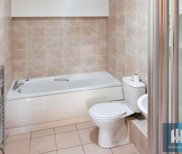 2 bedroom apartment to rent - Photo 4