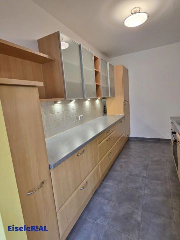 Tolle 3 Zimmer Wohnung – Balkon - Tiefgaragenplatz - Foto 2