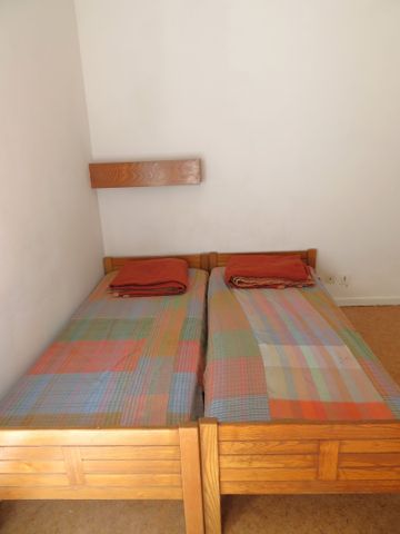 Studio Meublé, 18m², Les Hauts de Nîmes, 360€ H.C - Photo 5