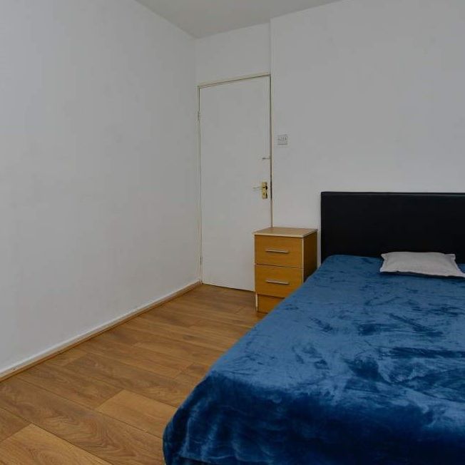 1 bedroom flat for rent - Photo 1